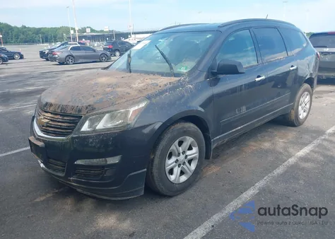 2015 Chevrolet Traverse Ls z USA, uszkodzony, nr VIN 1GNKVFKD8FJ368952